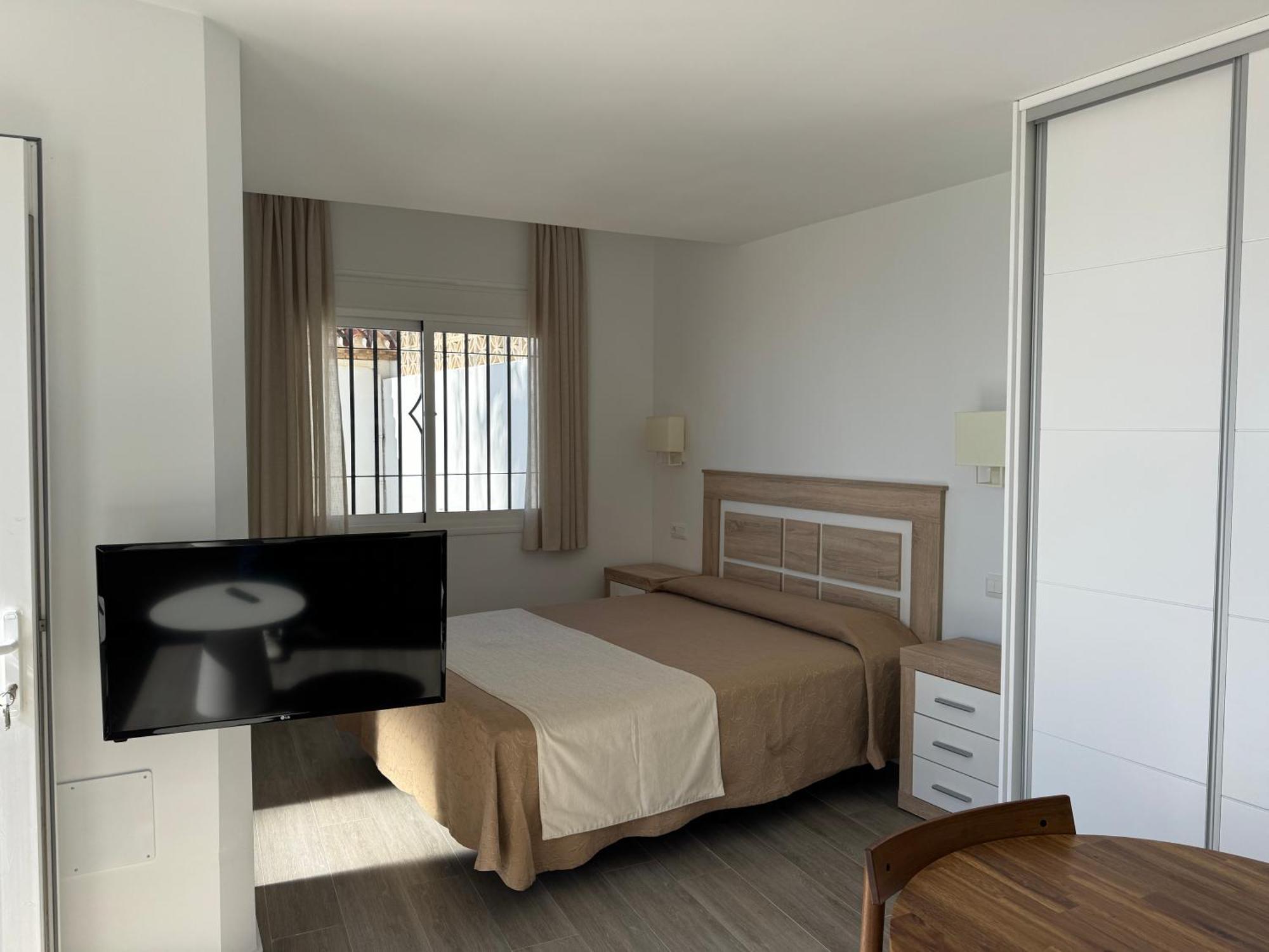 Apartamentos Perla Marina Nerja Dış mekan fotoğraf