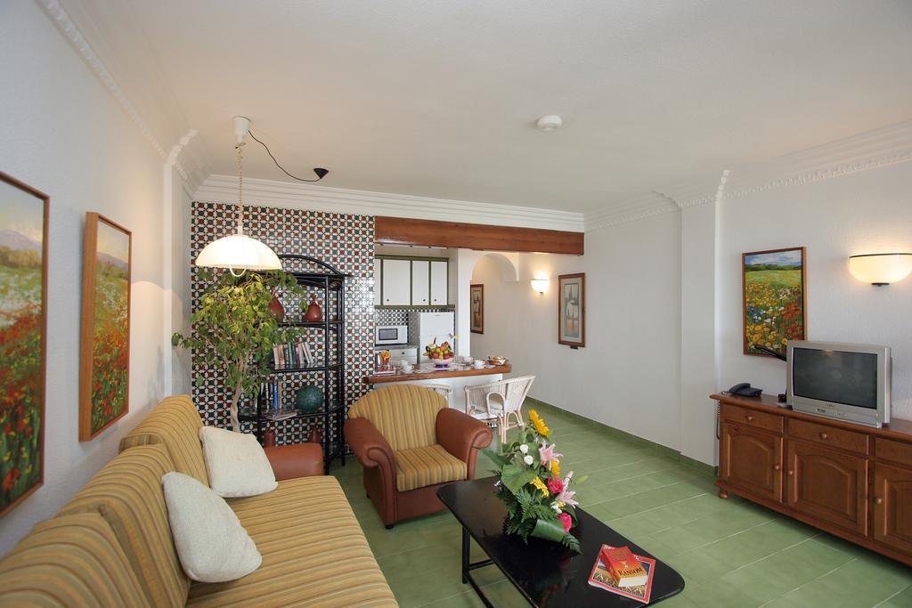 Apartamentos Perla Marina Nerja Dış mekan fotoğraf