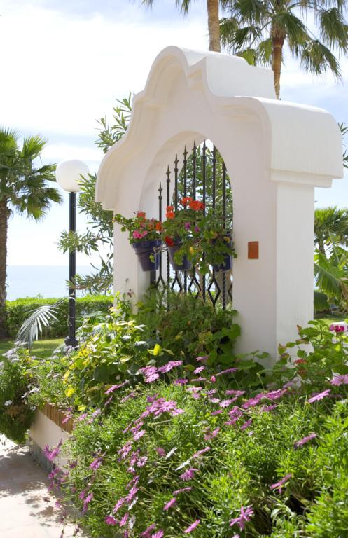 Apartamentos Perla Marina Nerja Dış mekan fotoğraf
